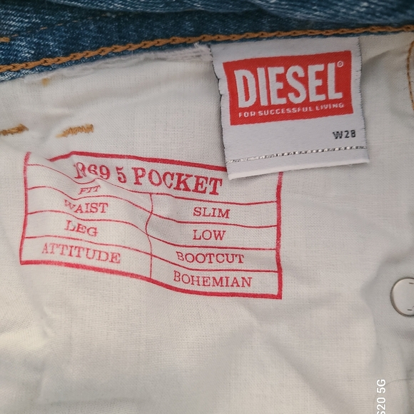 Diesel 1969  Blue Flare Women's Jeans - Picture 5 of 5